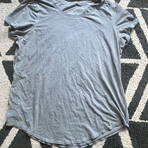 Lululemon T-shirt, sz 10